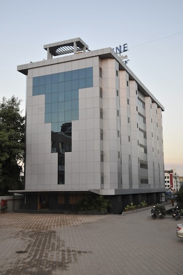 GORADIA ABIGAIL REGENCY